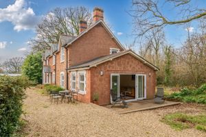 Photo 13- click for photo gallery